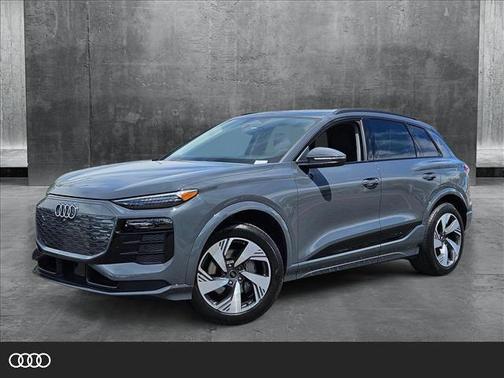 2025 Audi Q6 e-tron Premium Plus quattro