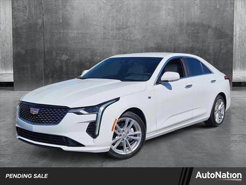 2023 Cadillac CT4 Luxury