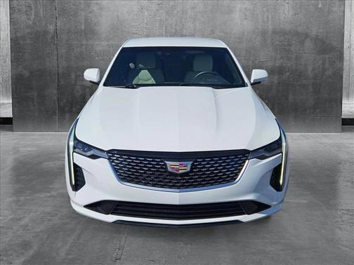 2023 Cadillac CT4 Luxury