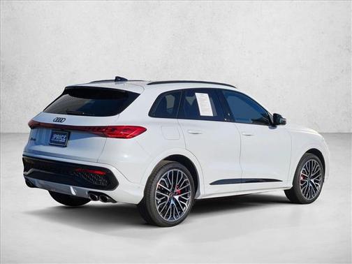 2025 Audi SQ5 3.0T Premium Plus