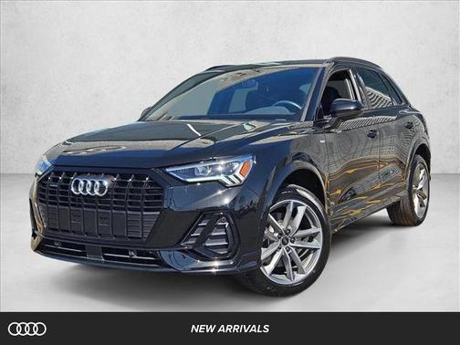 2025 Audi Q3 Premium 45 TFSI S line quattro Tiptronic