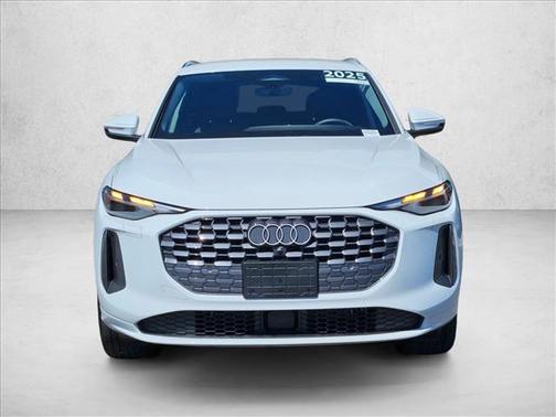 2025 Audi Q5 Premium TFSI quattro S tronic