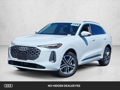 Glacier White Metallic 2025 Audi Q5 Premium TFSI quattro S tronic