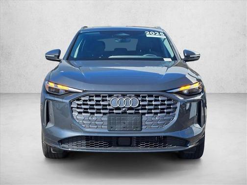 2025 Audi Q5 Premium TFSI quattro S tronic