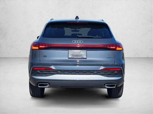 2025 Audi Q5 Premium TFSI quattro S tronic