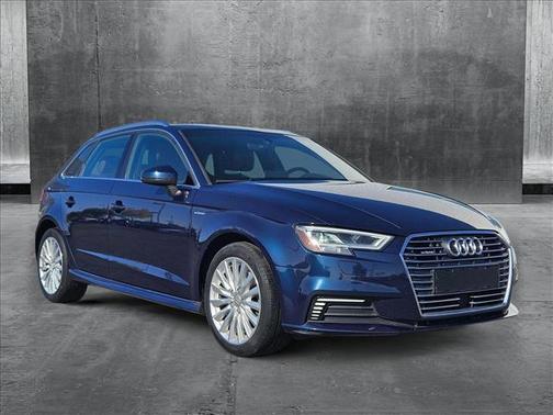 2017 Audi A3 e-tron 1.4T Tech Premium Plus