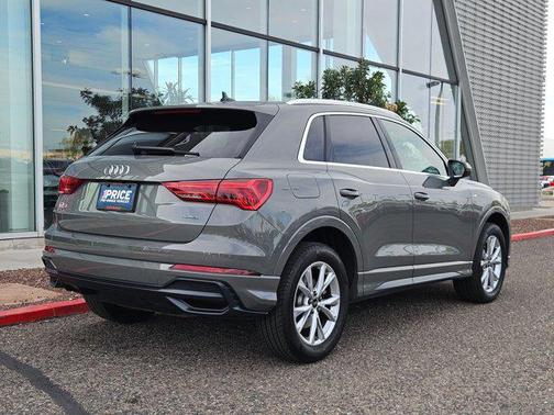 2022 Audi Q3 45 S line Premium