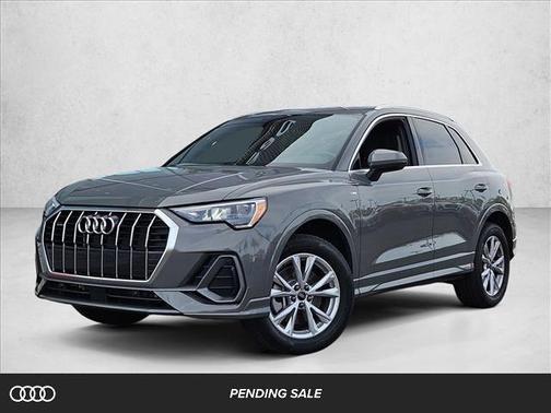2022 Audi Q3 45 S line Premium