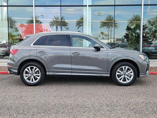 2022 Audi Q3 45 S line Premium