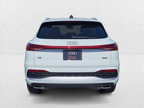 2025 Audi Q5 Premium