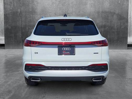 2025 Audi Q5 Premium