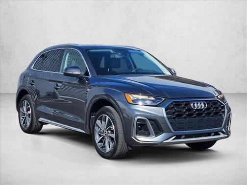 2023 Audi Q5 45 S line Premium