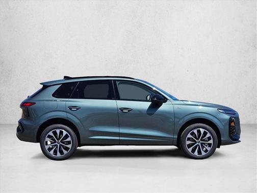 Sage Green Metallic 2026 Audi Q3 TFSI quattro S tronic