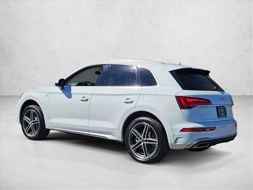 2021 Audi Q5 Premium 55 TFSI e quattro S tronic