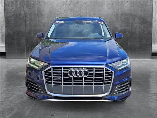 2022 Audi Q7 55 Premium