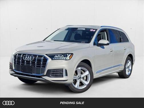 2024 Audi Q7 45 Premium Plus
