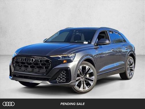 daytona gray pearl effect 2026 Audi Q8 55 Prestige