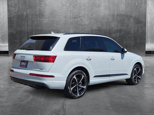 2019 Audi Q7 55 Prestige