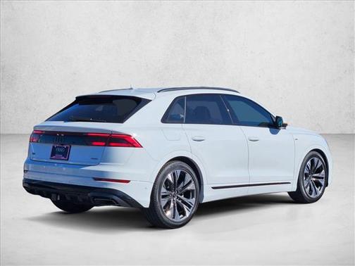 2026 Audi Q8 55 Premium Plus