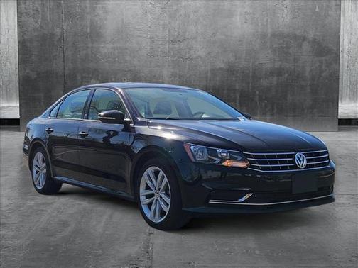 2019 Volkswagen Passat 2.0T Wolfsburg Edition