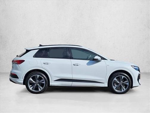 Glacier White Metallic 2024 Audi Q4 e-tron Premium 50 quattro