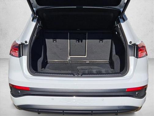 Glacier White Metallic 2024 Audi Q4 e-tron Premium 50 quattro