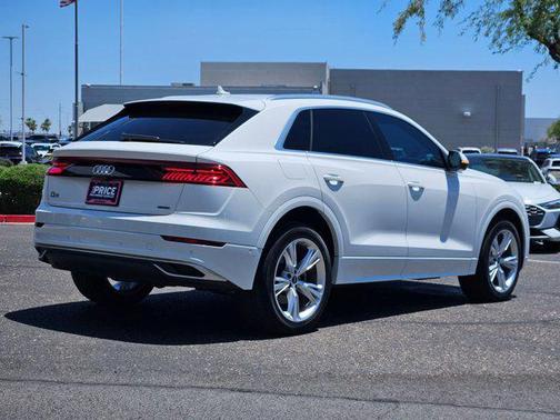 Carrara White 2023 Audi Q8 55 Premium