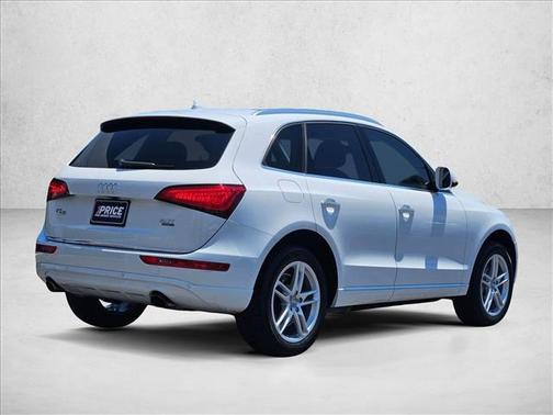 Glacier White Metallic 2016 Audi Q5 2.0T Premium Plus