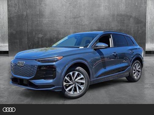 2025 Audi Q6 e-tron Premium Plus quattro