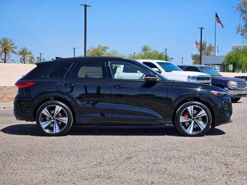 Mythos Black Metallic 2026 Audi SQ5 3.0T Premium Plus