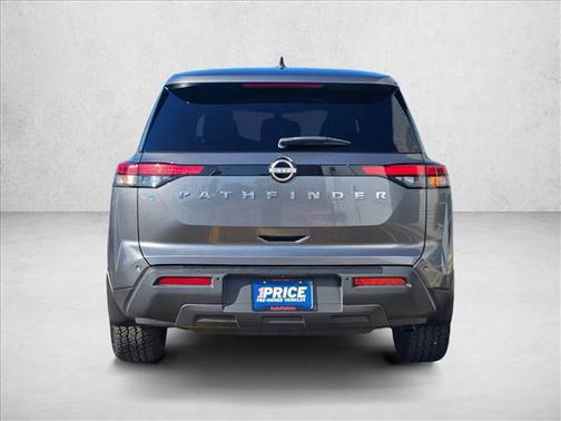 2023 Nissan Pathfinder S FWD