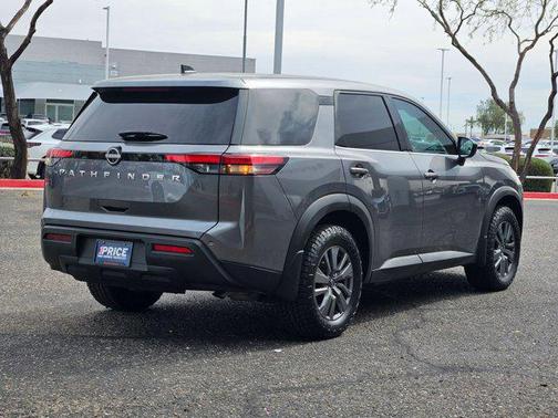 2023 Nissan Pathfinder S FWD