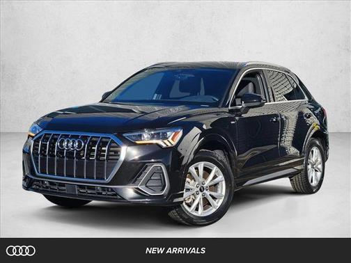 2023 Audi Q3 45 S line Premium Plus