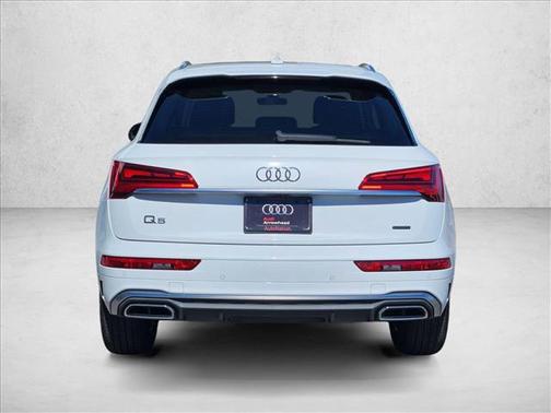 2023 Audi Q5 45 S line Premium