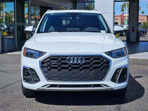 2023 Audi Q5 45 S line Premium