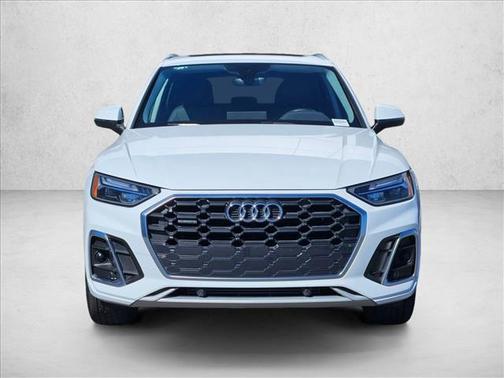2023 Audi Q5 45 S line Premium