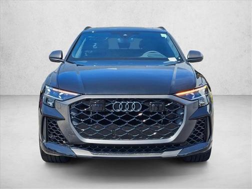 Mythos Black Metallic 2026 Audi RS Q8 4.0T