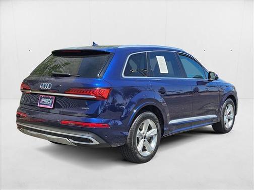 2024 Audi Q7 45 Premium Plus