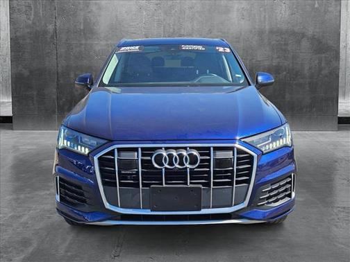 2024 Audi Q7 45 Premium Plus