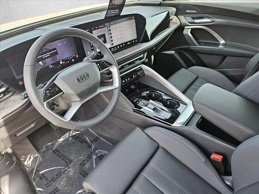 Glacier White Metallic 2026 Audi Q5 Sportback Premium Plus TFSI quattro S tronic