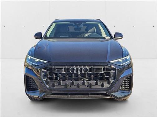 2025 Audi Q8 55 Premium Plus