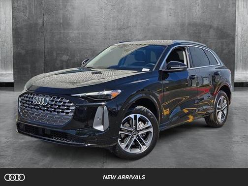 2025 Audi Q5 Premium