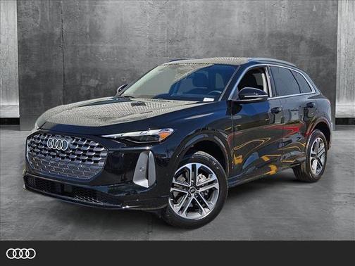 2025 Audi Q5 Premium