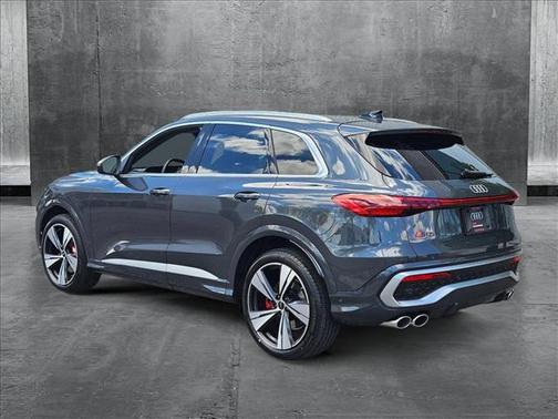 2025 Audi SQ5 3.0T Premium Plus