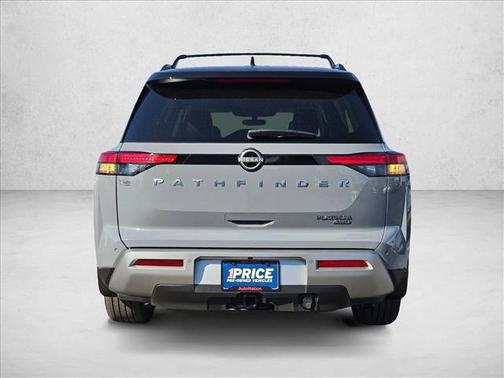 2024 Nissan Pathfinder Platinum 4WD