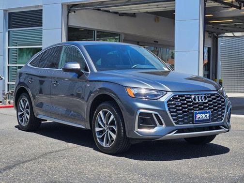 Daytona Gray Pearl Effect 2023 Audi Q5 45 S line Premium Plus