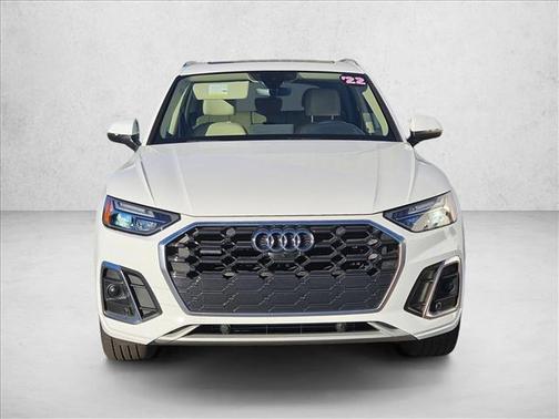 2022 Audi Q5 45 S line Premium Plus