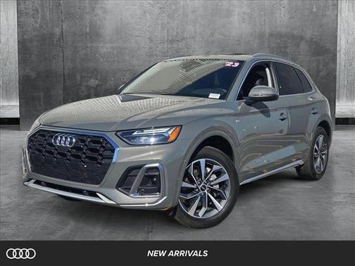 2023 Audi Q5 45 S line Premium Plus