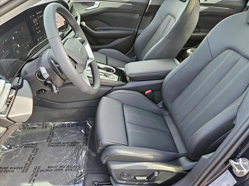 2026 Audi A6 Premium Plus quattro S tronic