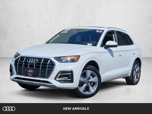 Ibis White 2023 Audi Q5 40 Premium Plus